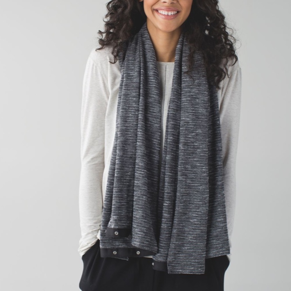 Lululemon Vinyasa Scarf Coco Pique Black White Rulu W9M65S